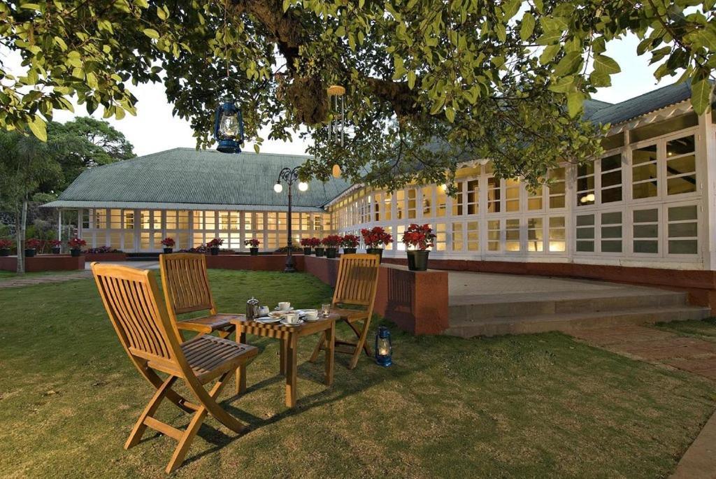 Hotel Citrus Chambers Mahābaleshwar Zewnętrze zdjęcie