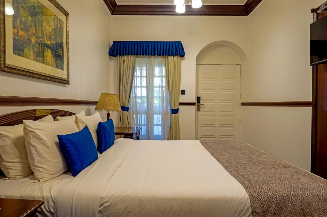 Hotel Citrus Chambers Mahābaleshwar Zewnętrze zdjęcie