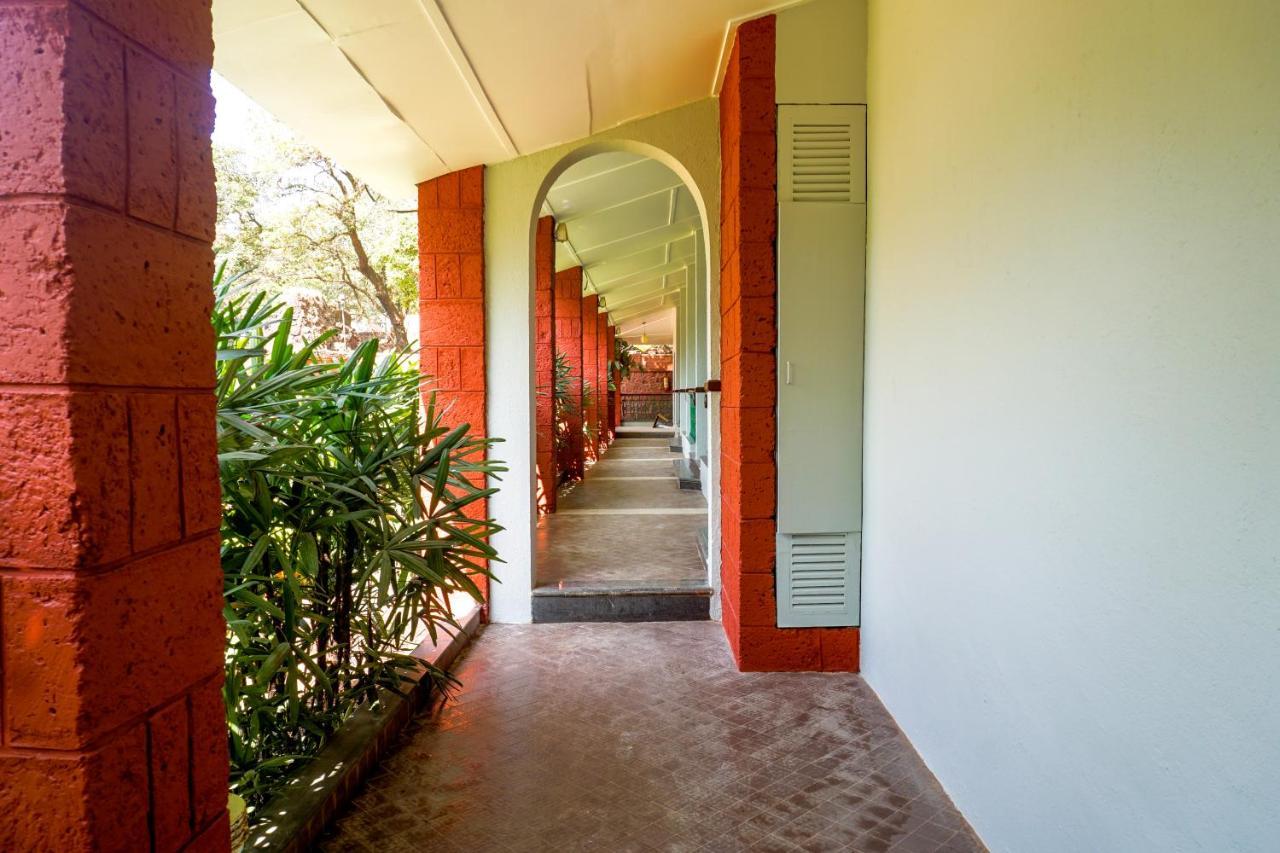 Hotel Citrus Chambers Mahābaleshwar Zewnętrze zdjęcie