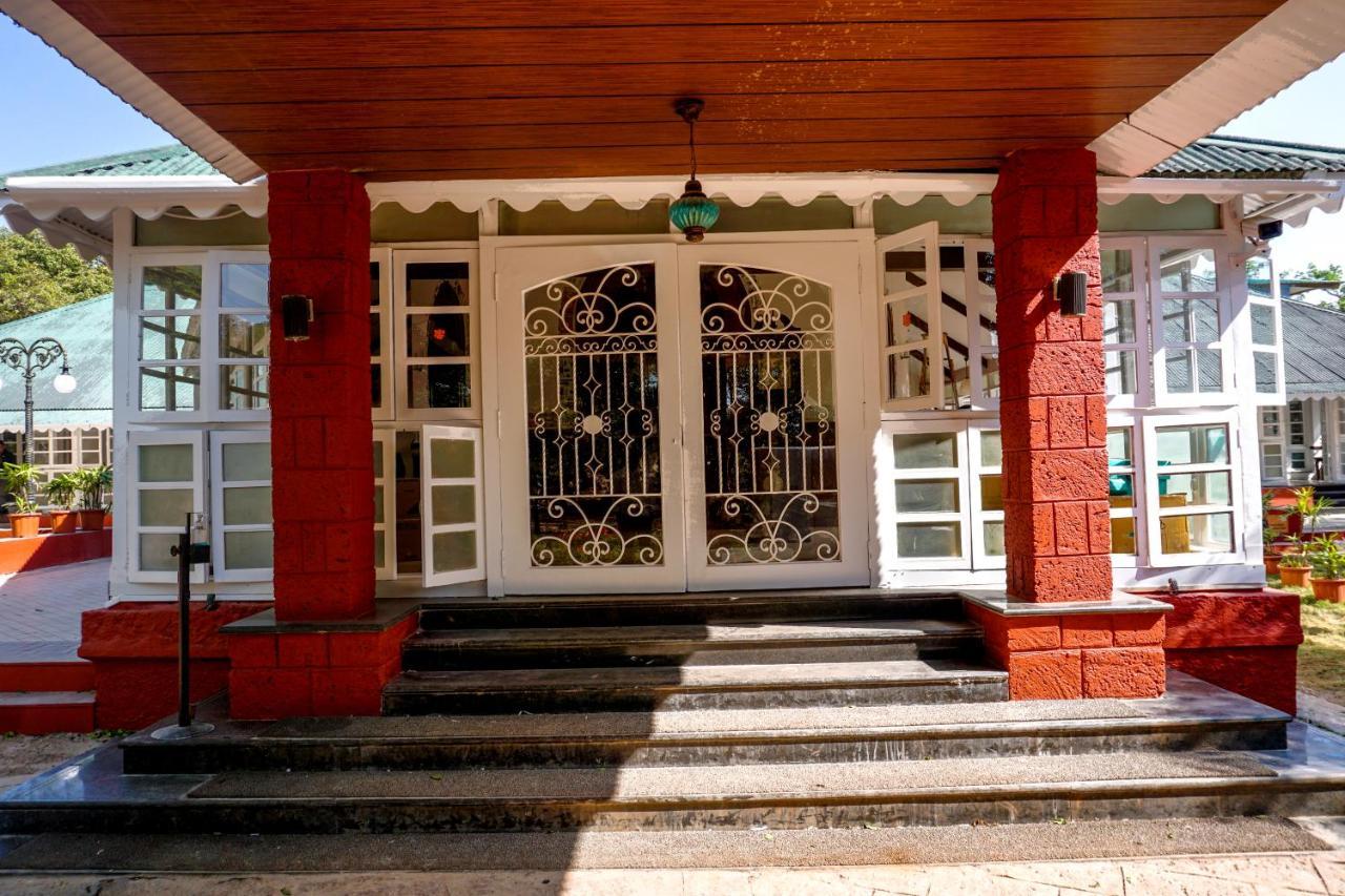 Hotel Citrus Chambers Mahābaleshwar Zewnętrze zdjęcie