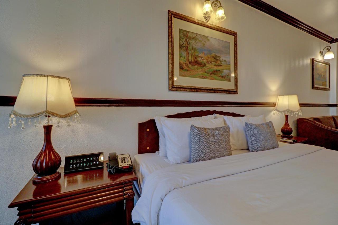 Hotel Citrus Chambers Mahābaleshwar Zewnętrze zdjęcie