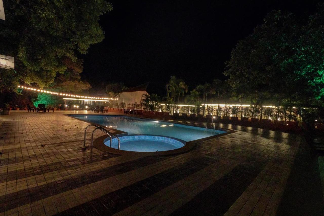 Hotel Citrus Chambers Mahābaleshwar Zewnętrze zdjęcie